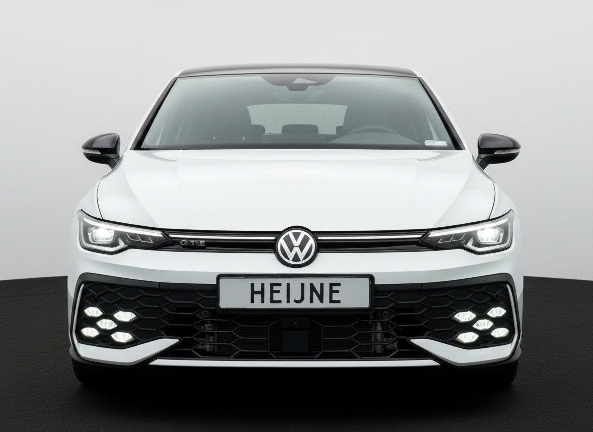 Volkswagen Golf GTE 1.5 eHybrid [PHEV] 272PK SPORT 360°CAME, Auto's, Volkswagen, 12 maanden, 77 km/l, Zwart, 4 cilinders