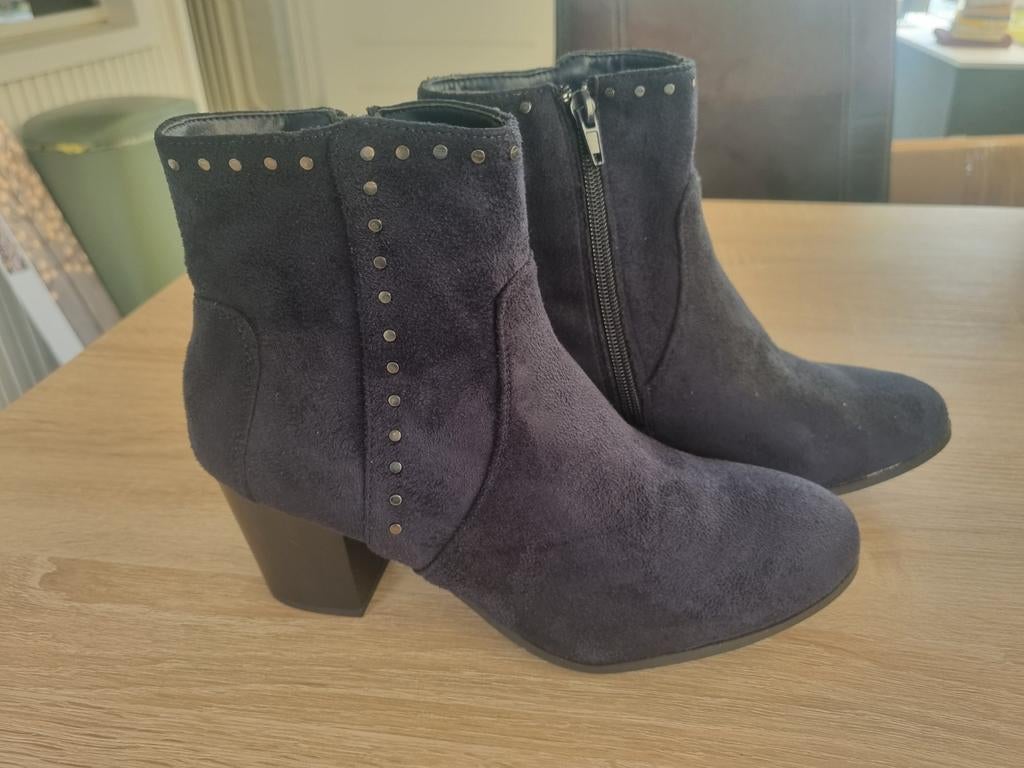 Mooie blauwe suède look enkellaarsjes, maat 39., Ophalen of Verzenden, Zo goed als nieuw, Blauw