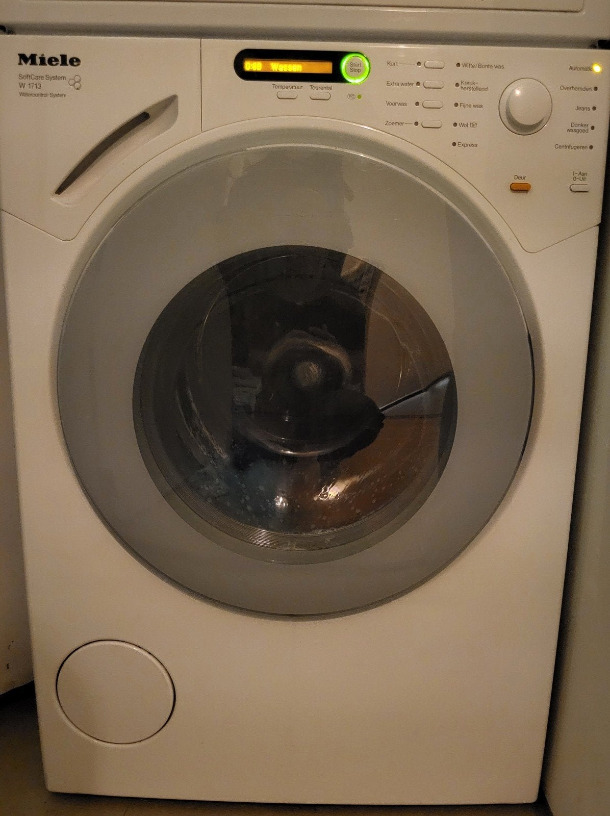 Miele W 1713 SoftCare System Wasmachine