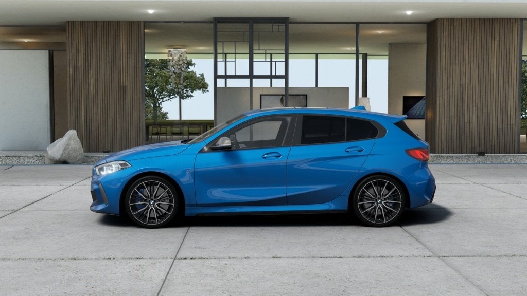 Bmw 1-serie M135i xDrive, Auto's, Gebruikt, 4 cilinders, Blauw, Alcantara