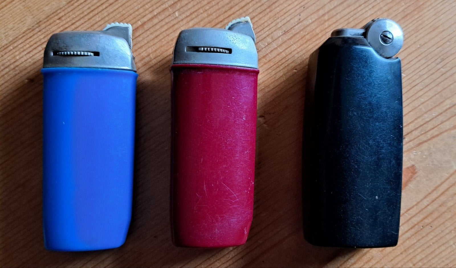 3 poppel aanstekers., Verzamelen, Ophalen of Verzenden, Aansteker