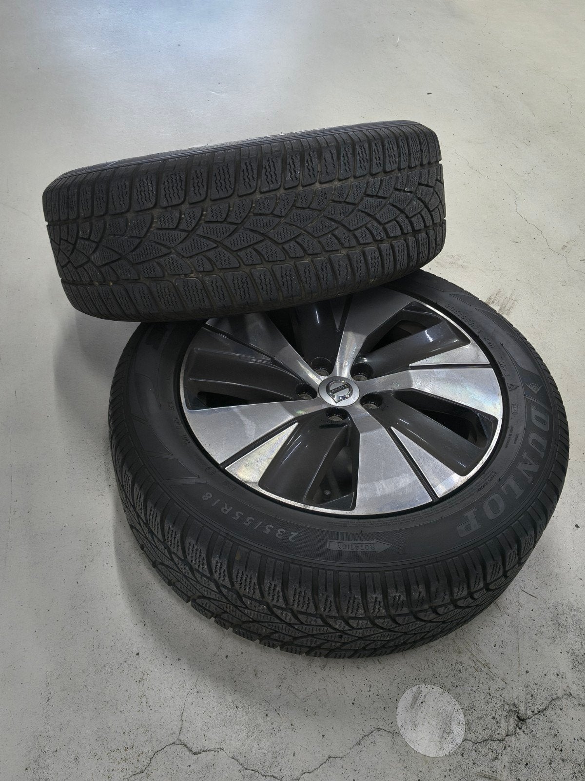 Volvo xc40 18" velgen inclusief winter banden 90%., Ophalen, 18 inch, Gebruikt, Banden en Velgen