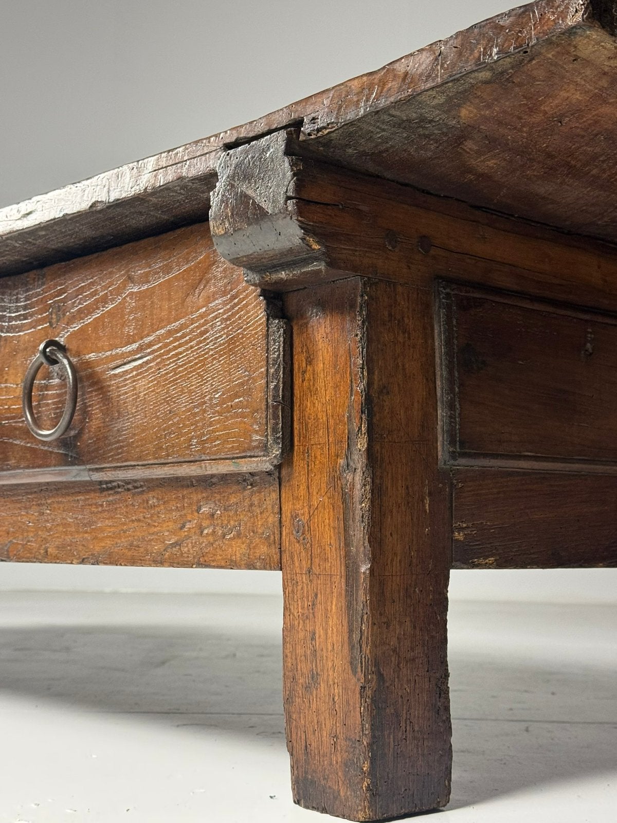 Spaanse salontafel 18e eeuw, Antiek en Kunst, Antiek | Meubels | Tafels, Ophalen
