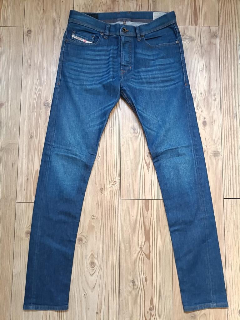 Diesel Tepphar maat 31-34, Kleding | Heren, Spijkerbroeken en Jeans, Ophalen of Verzenden, Zo goed als nieuw, Blauw, W32 (confectie 46) of kleiner