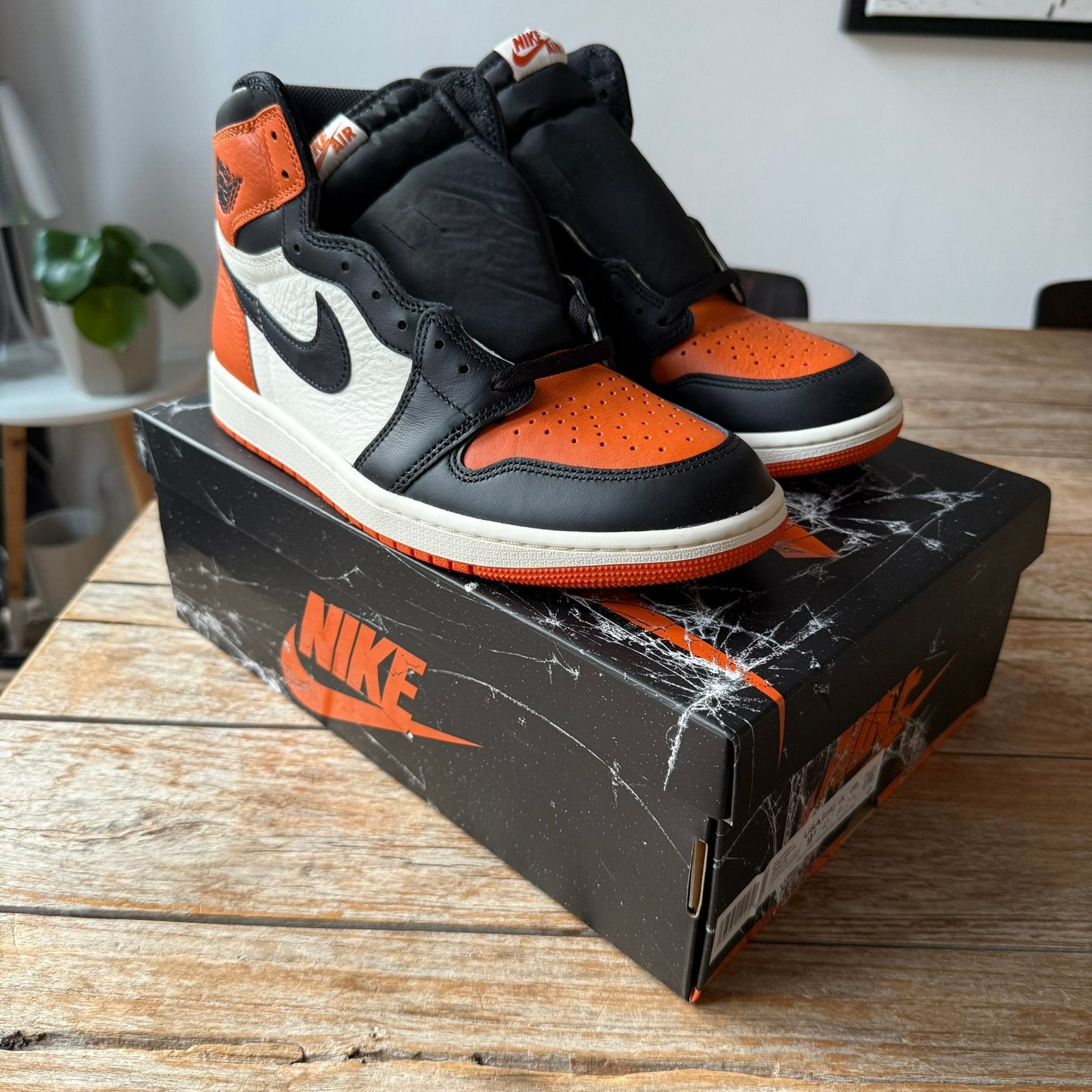 Nike Air Jordan 1 Retro High Shattered Backboard maat 43, Zwart, Nieuw, Ophalen of Verzenden, Sneakers of Gympen