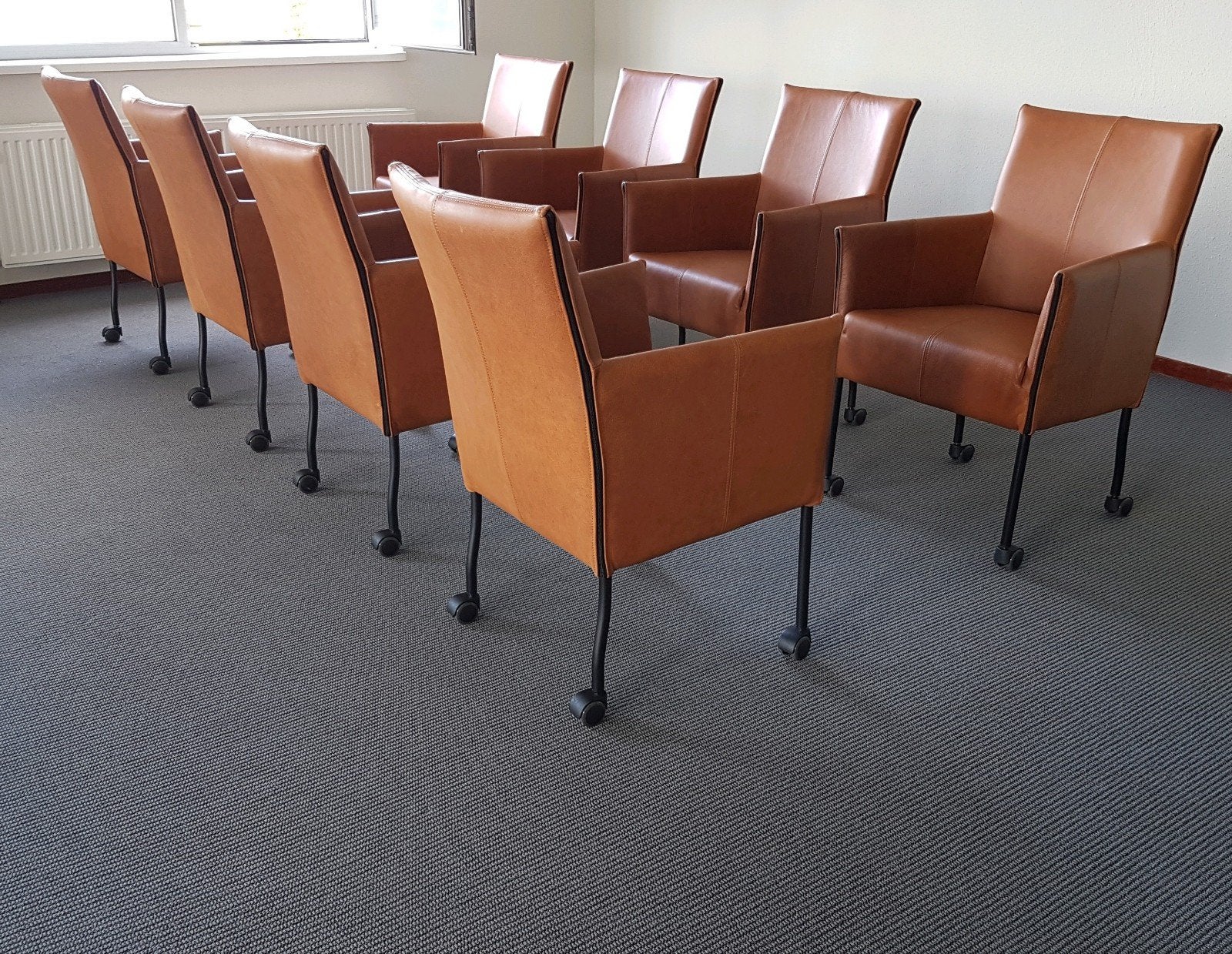 Uitverkoop Comfort Design eetkamerstoelen cognac echt leer, Huis en Inrichting, Stoelen, Bruin, Nieuw, Ophalen of Verzenden, Vijf, Zes of meer stoelen