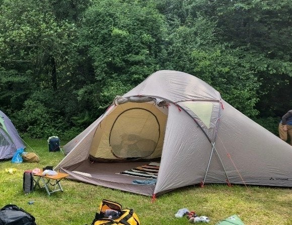 Vaude Badawi 4p familietent + floor/grondzeil (1x gebruikt), Ophalen, Tot en met 4