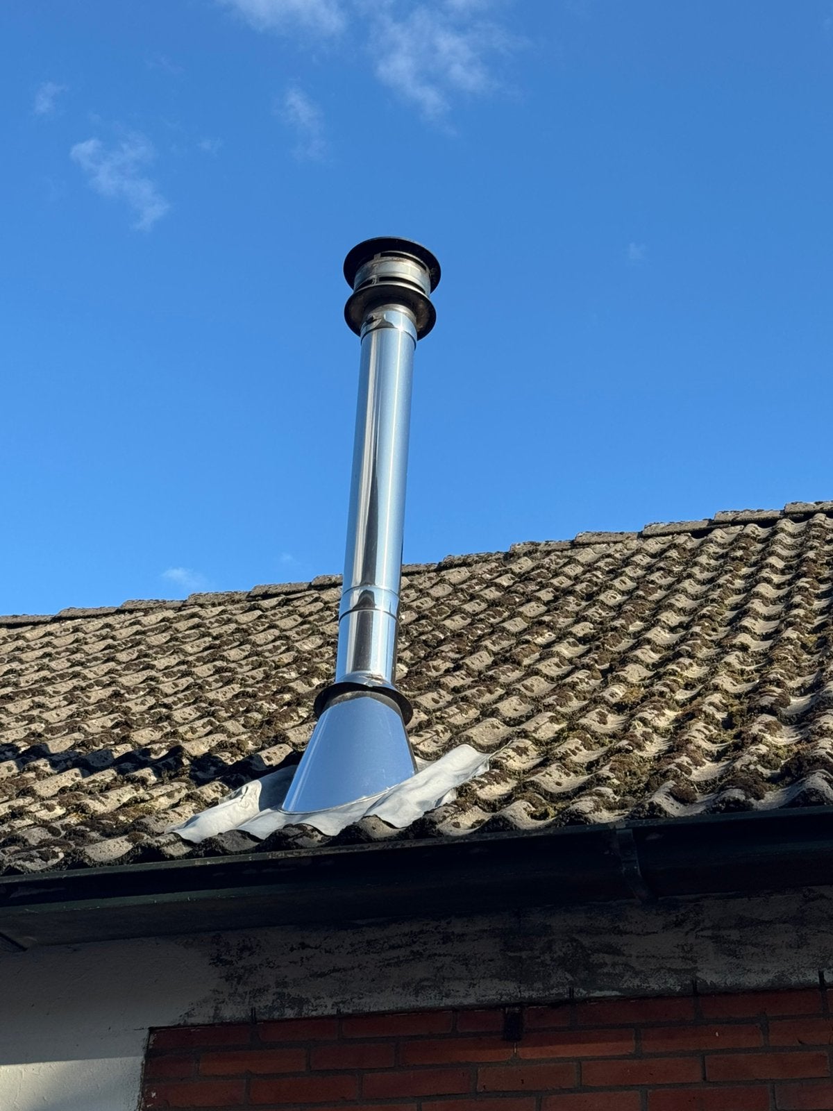RVS dubbelwandige rookgaspijp Ø160 mm met dakdoorvoer, Doe-het-zelf en Verbouw, Ophalen, Gebruikt