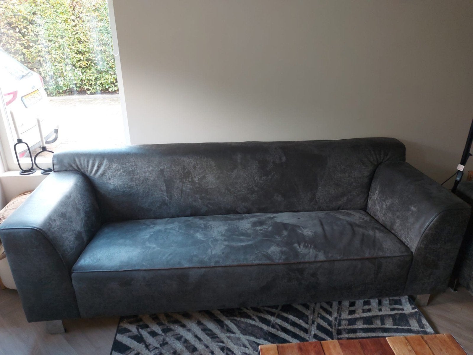 2,5 en 3 zits bank, in mooi antraciet leer, Ophalen, Gebruikt, 200 tot 250 cm, Leer