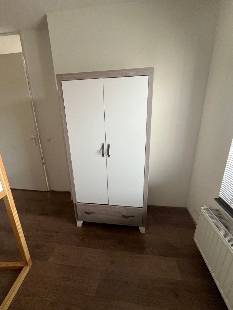 Kast voor kinderkamer, Kinderen en Baby's, Kinderkamer | Commodes en Kasten, Ophalen, Kast, 105 cm of meer, Minder dan 50 cm