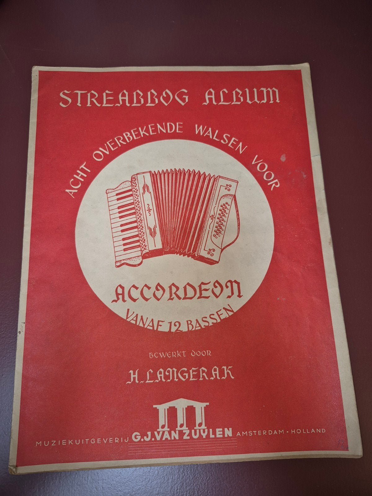 Streaabbog Album: Acht Overbekende Walsen voor Accordeon, Gebruikt, Ophalen of Verzenden, Thema, Populair