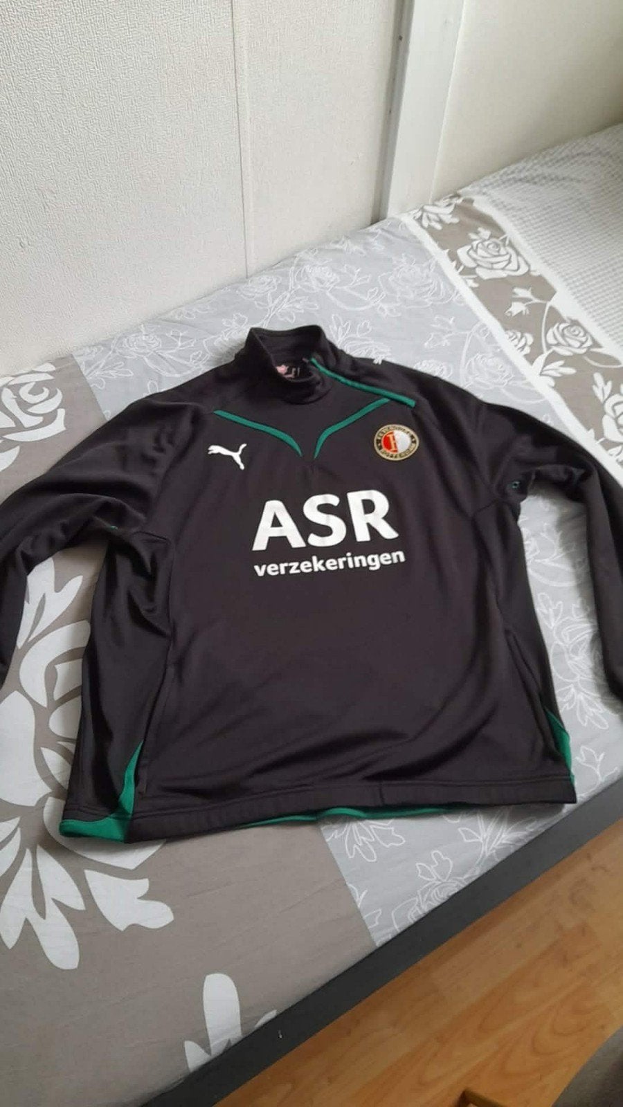 Feyenoord Trainingsshirt Zwart Maat xl, Zwart, Ophalen of Verzenden, Voetbal, Gedragen