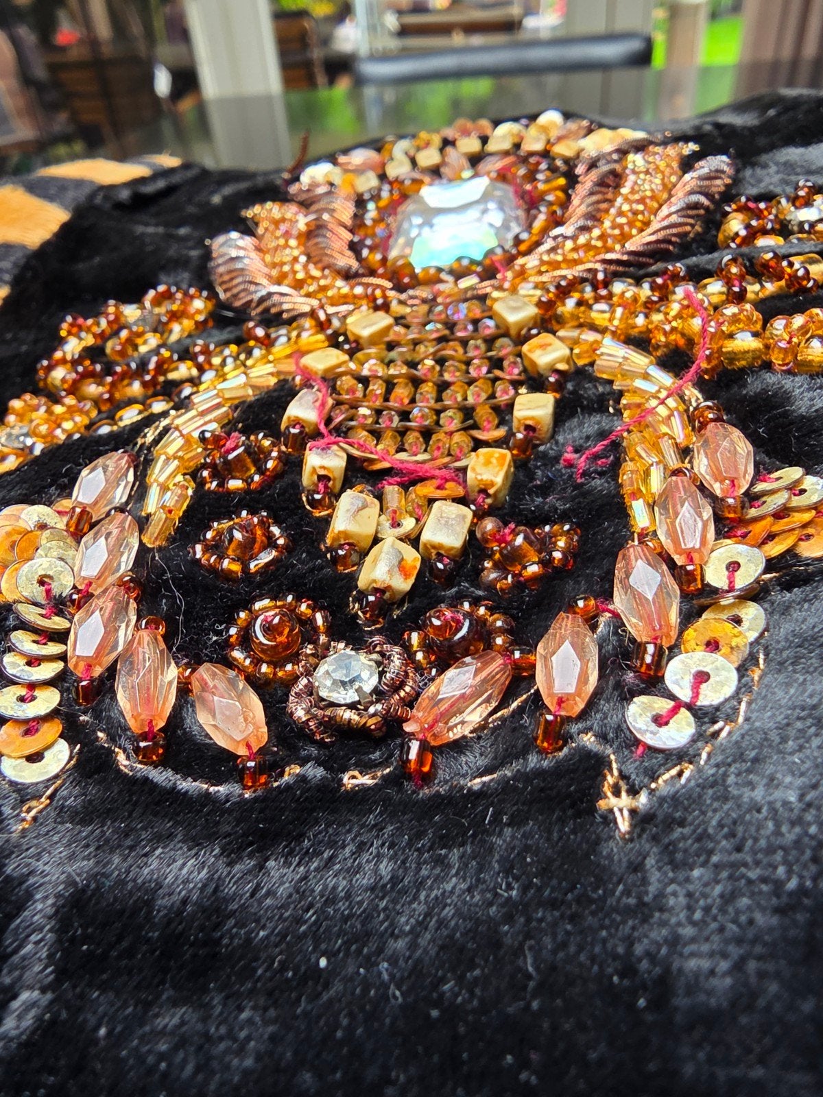 Decoratief kussen met natuursteen,  diamant en dierenprint, Huis en Inrichting, Woonaccessoires | Kussens, Ophalen of Verzenden