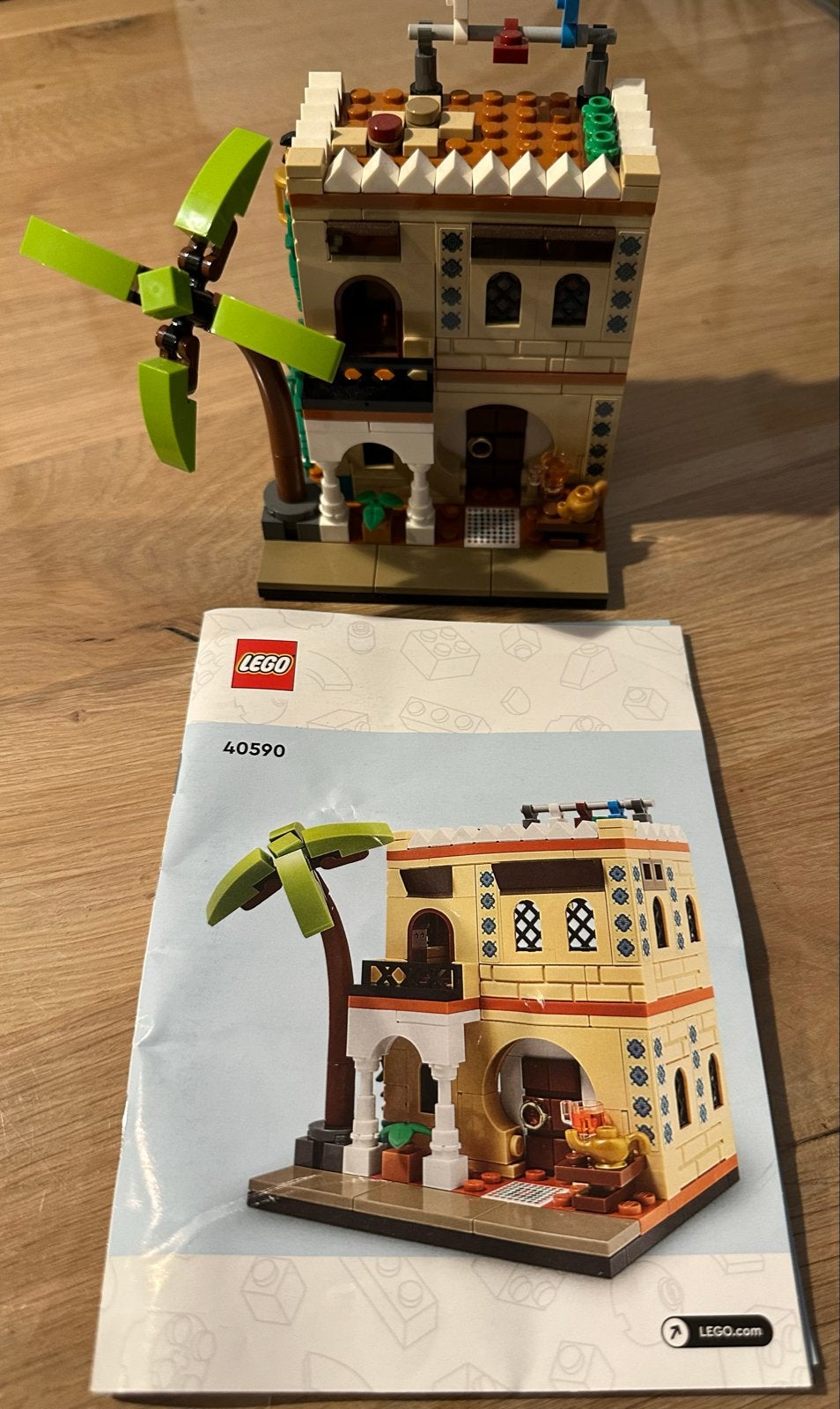 LEGO 40590 Huizen van de Wereld 2 - Zo goed als nieuw, Kinderen en Baby's, Lego, Ophalen of Verzenden, Zo goed als nieuw, Compleet