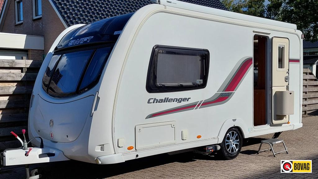 Swift Challenger 480 SE Mover en Thule luifel !, Tot en met 2, Bedrijf, 4 tot 5 meter, Swift
