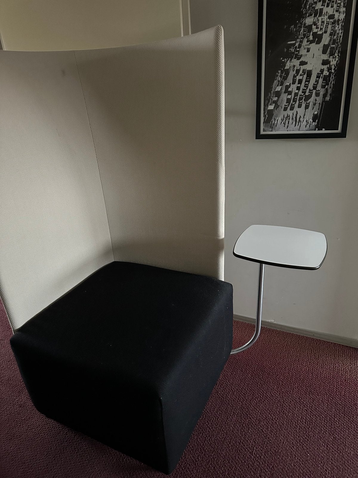 Montis Scene XXL - Design fauteuil met bijzettafel, Ophalen, Zwart, Zo goed als nieuw, Eén