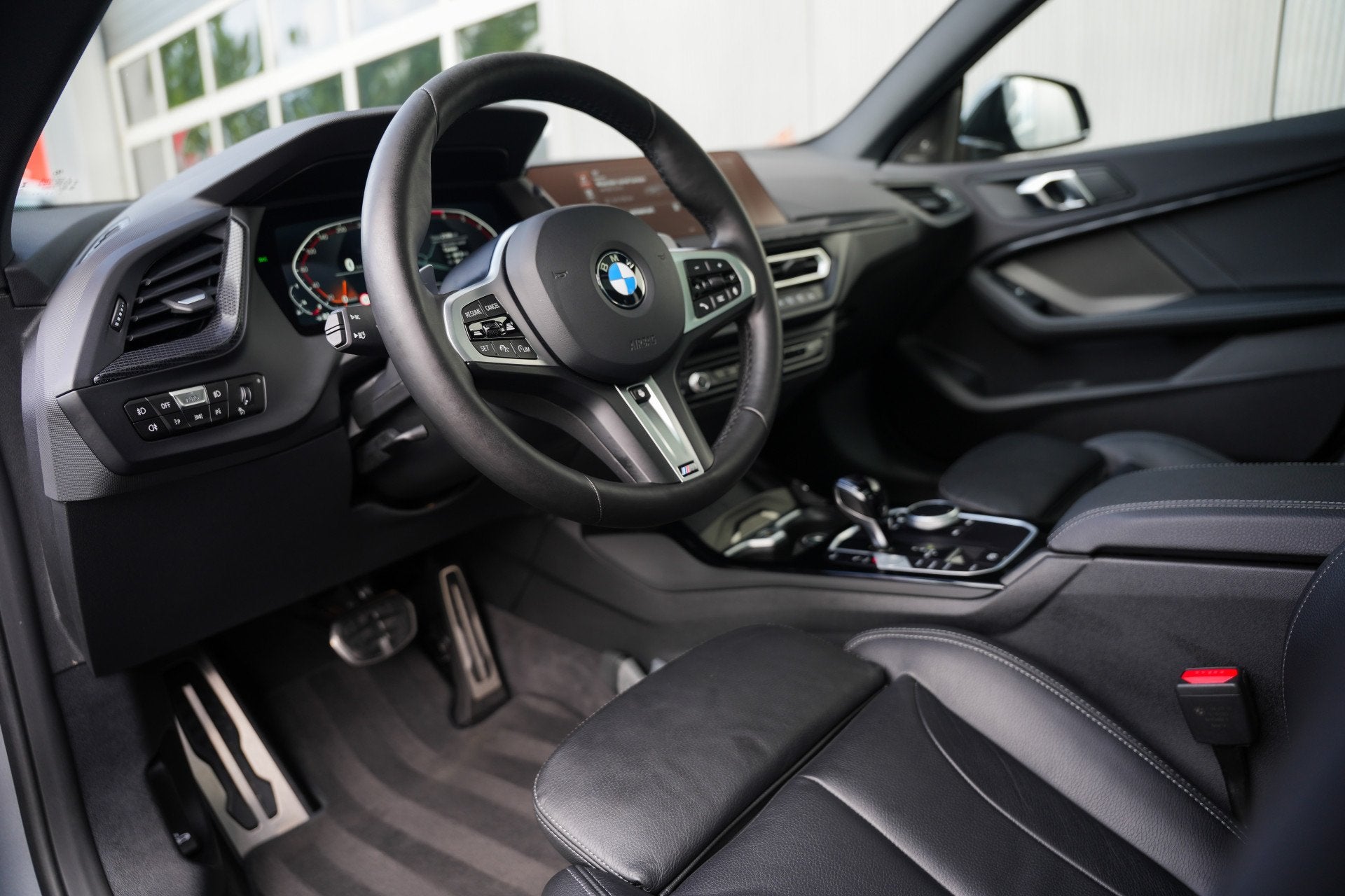 BMW 2 Serie 220i 179 pk Gran Coupé M-Sportpakket / Frozen-G, 1998 cc, 4 cilinders, 179 pk, Bedrijf