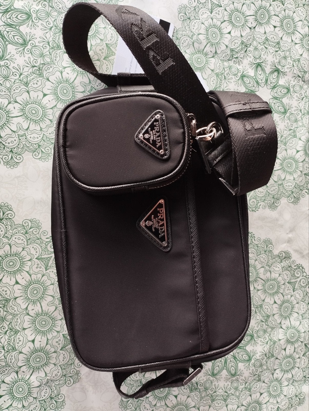 Prada Re-Nylon Crossbodytas met Logo en Mini Pouch, Ophalen of Verzenden, Nieuw, Zwart, Overige merken