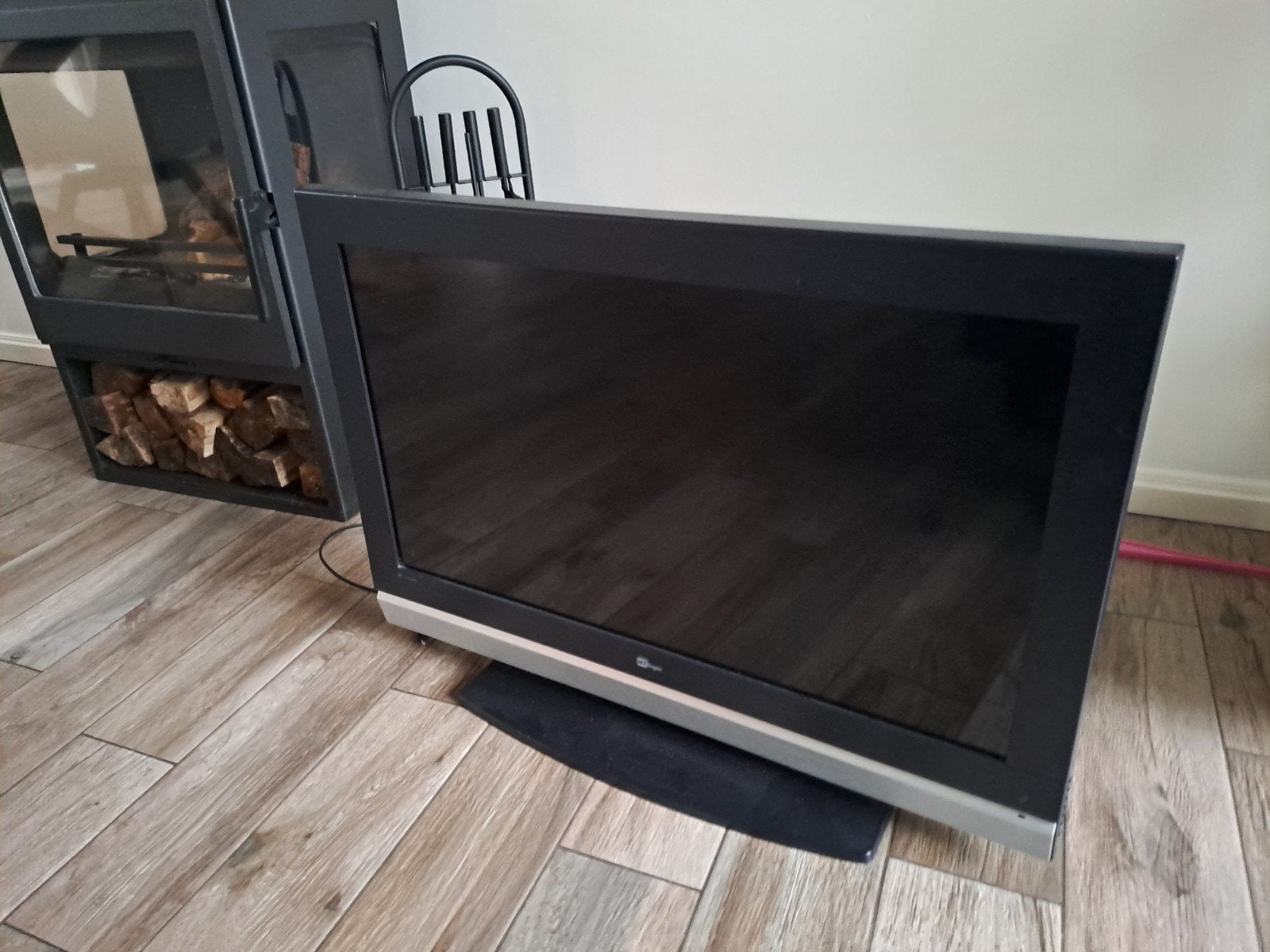 32 Inch HD LCD/led tv van MT-logic, Ophalen of Verzenden, 80 tot 100 cm, 50 Hz, Overige merken