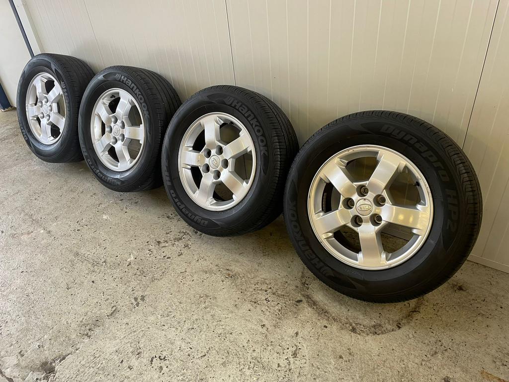 Originele KIA velgen met all season hankook banden, Ophalen, 16 inch, Banden en Velgen, 205 mm