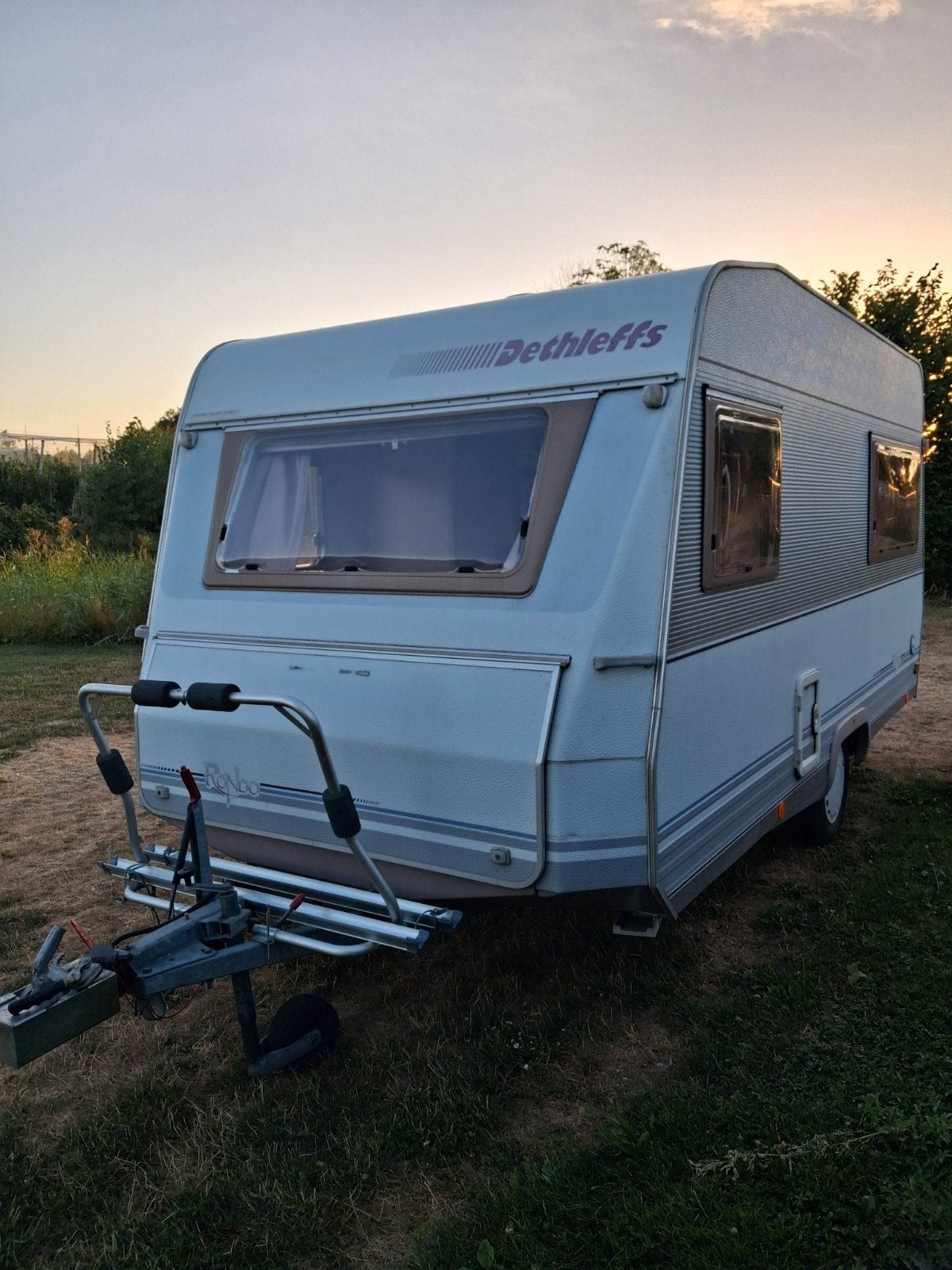 detleffs rondo met voortent, Schokbreker, Standaardzit, Bedrijf, Dethleffs