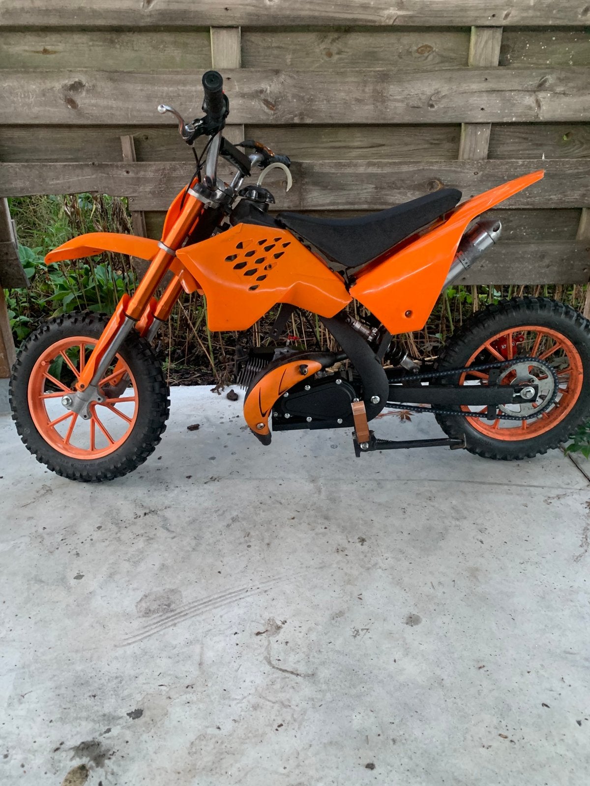 Dirt bike 49 cc MOET SNEL WEG, Fietsen en Brommers, Ophalen, Nieuw, Schijfrem, Dirtbike