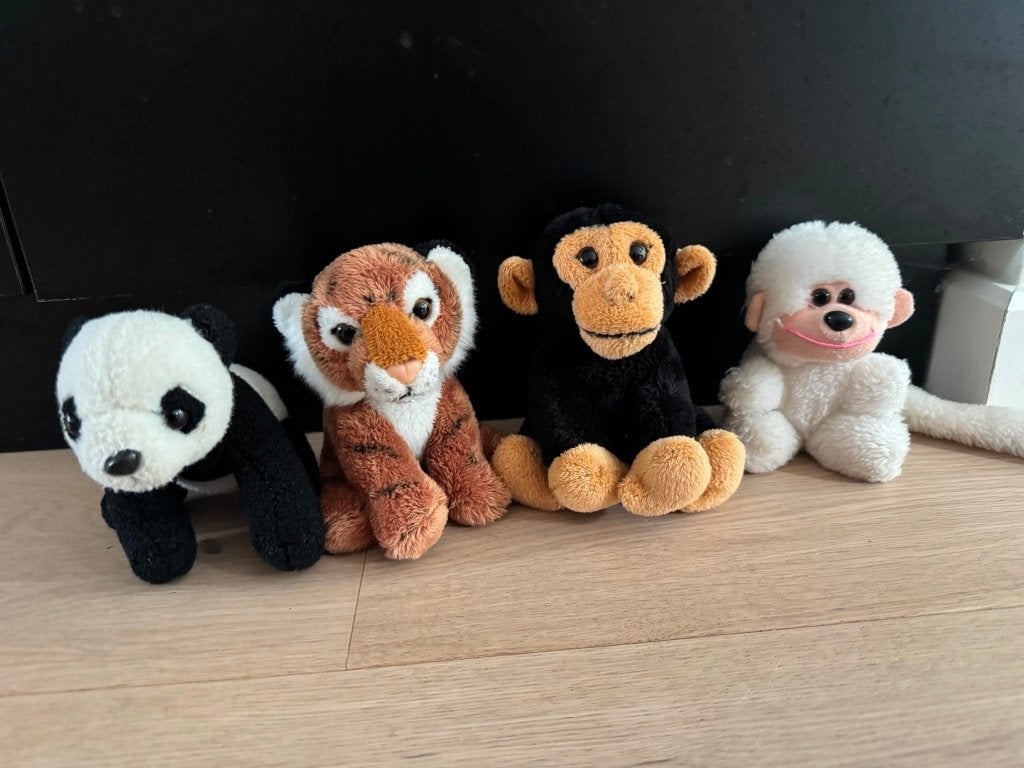 Kleine knuffels, Kinderen en Baby's, Speelgoed | Knuffels en Pluche, Ophalen, Gebruikt, Aap, Klein (minder dan 20 cm)