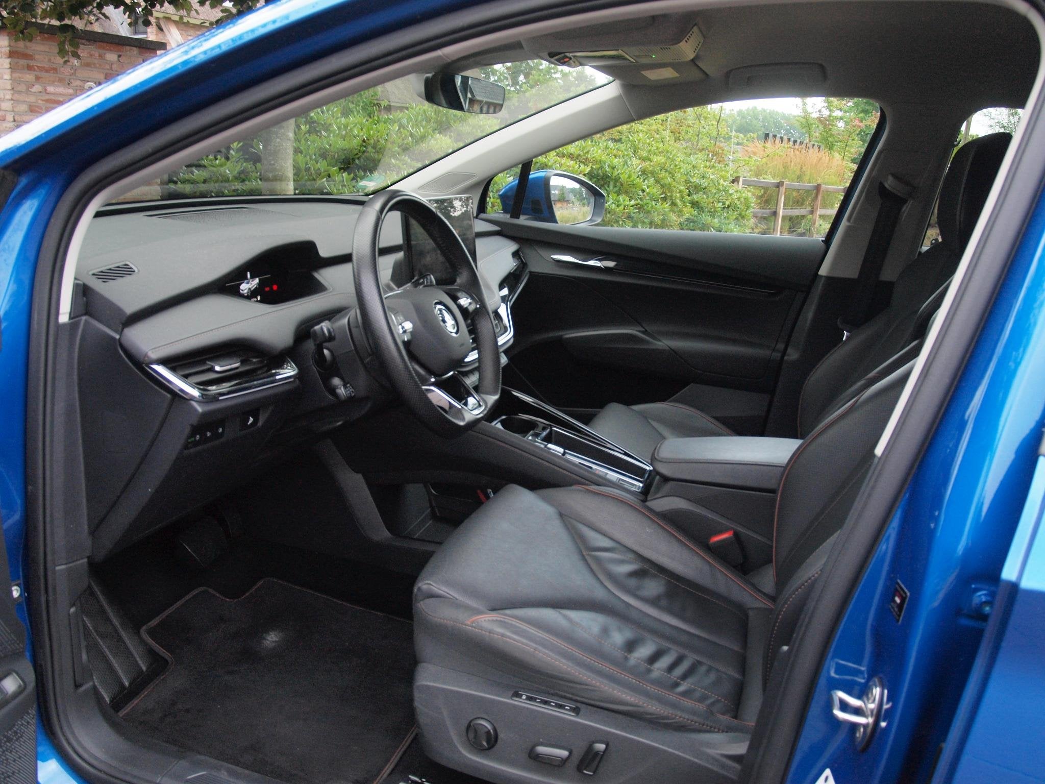 Skoda Enyaq iV 80 First Edition | SOH 90% | Camera | Trekhaa, Automaat, Dealer onderhouden, Achterwielaandrijving, Gebruikt