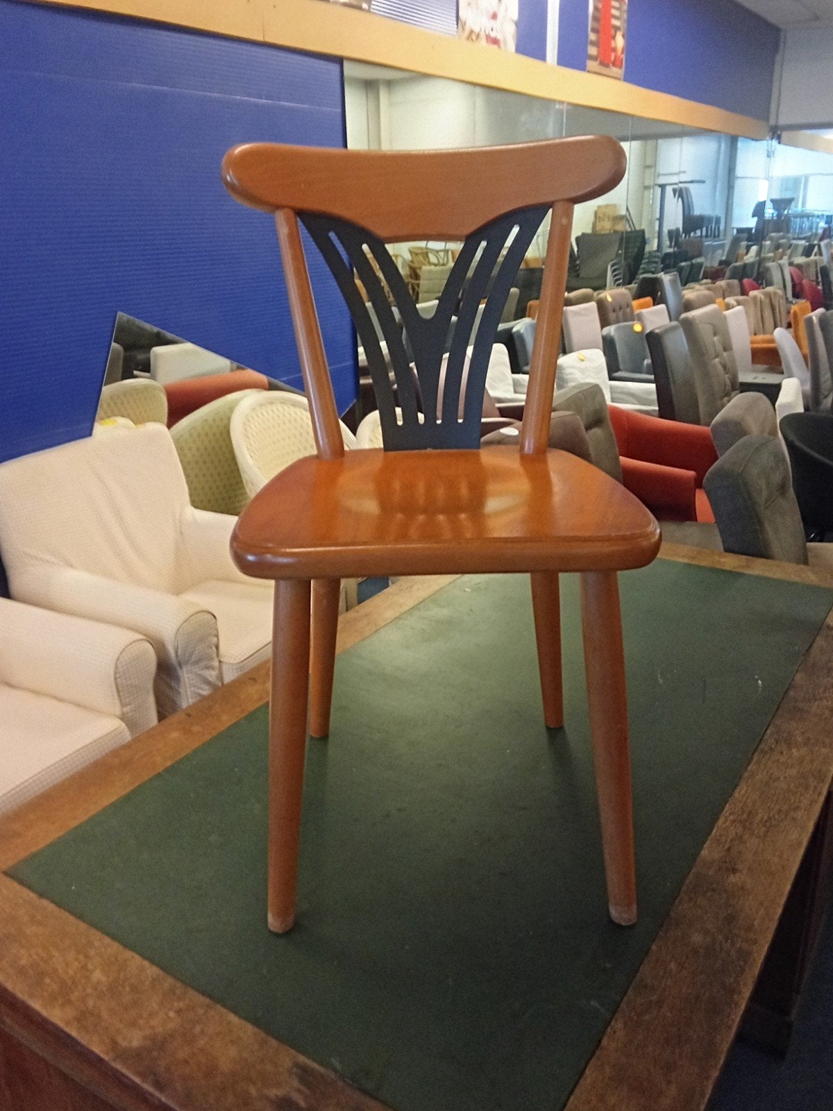 partij van 100 houten bistro - cafe - horeca - stoelen, Gebruikt, Bruin, ., Ophalen of Verzenden