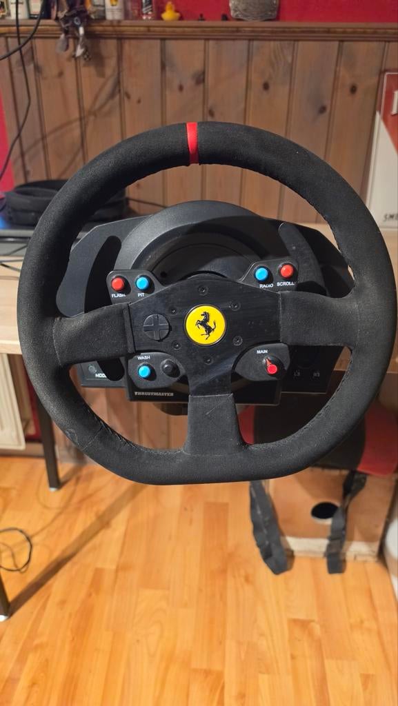 Thrustmaster T300 Race Stuur met Pedalen, Ophalen of Verzenden, Gebruikt, Stuur of Pedalen, PlayStation 3
