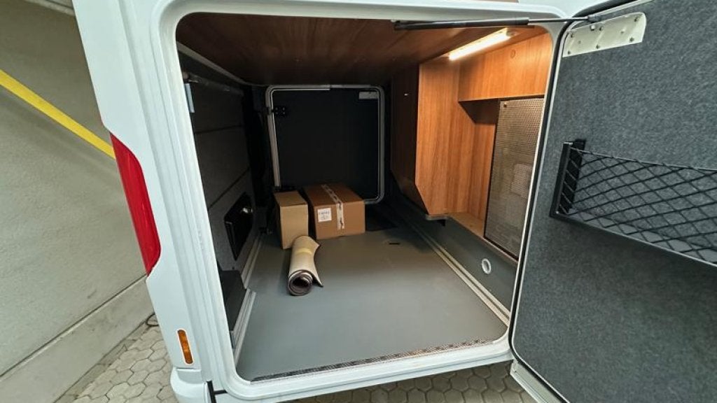 Carthago C2-Tourer 145 RB -LE COMFORT, Caravans en Kamperen, Ringverwarming, Bedrijf, Diesel, Carthago