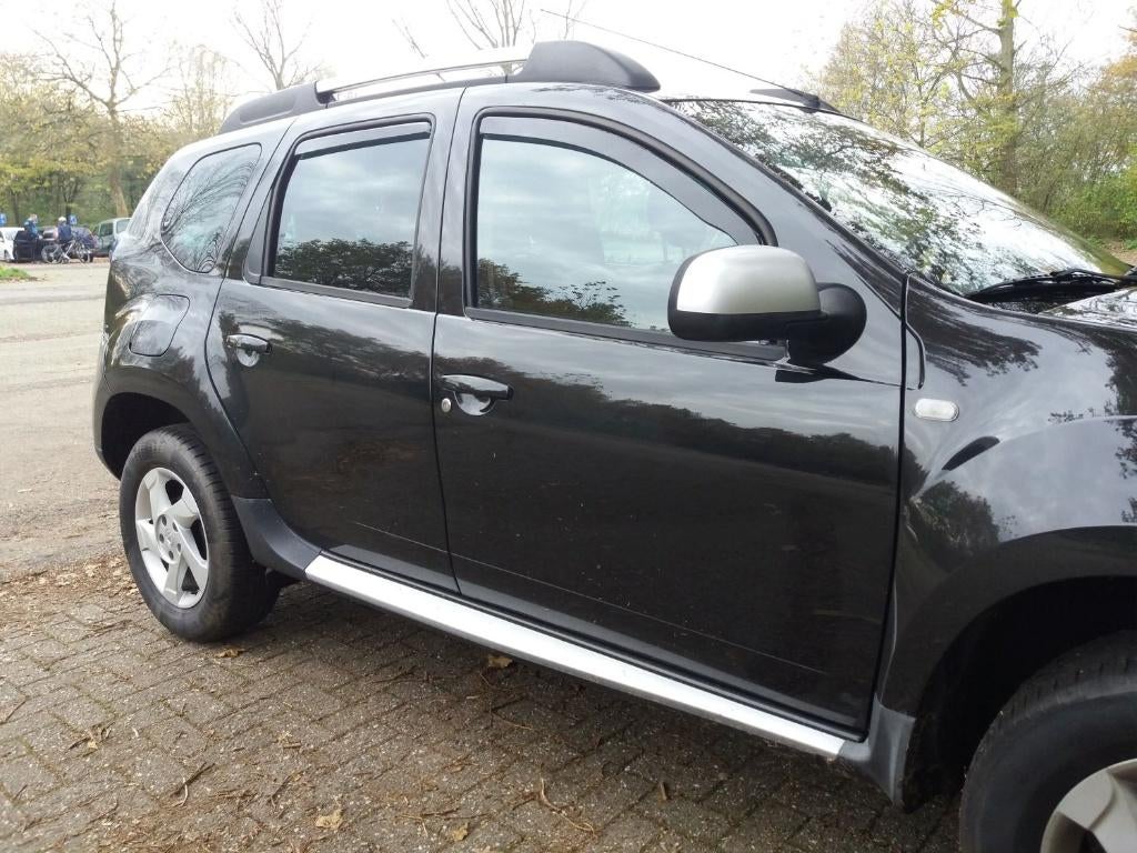 Dacia Duster 1 2 3 zijwindschermen smoke raamspoilers visors, Ophalen of Verzenden, Nieuw