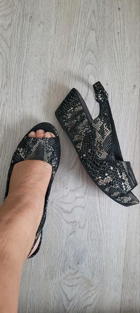Sandalen leren met slangprint sleehak, Zwart, Padova, Zo goed als nieuw, Sandalen of Muiltjes