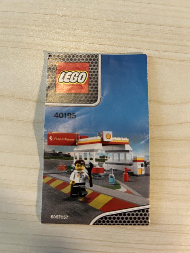 Lego Shell Station 40195 + Tanker 40916 + racecar 40192, Ophalen of Verzenden, Gebruikt, Complete set, Lego