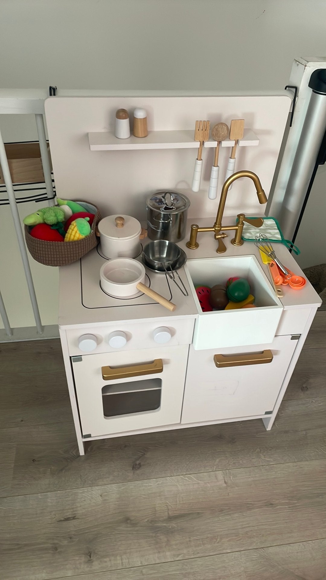 Petit Amélie Speelkeuken met accessoires, Ophalen, Gebruikt, Hout, Speelkeuken
