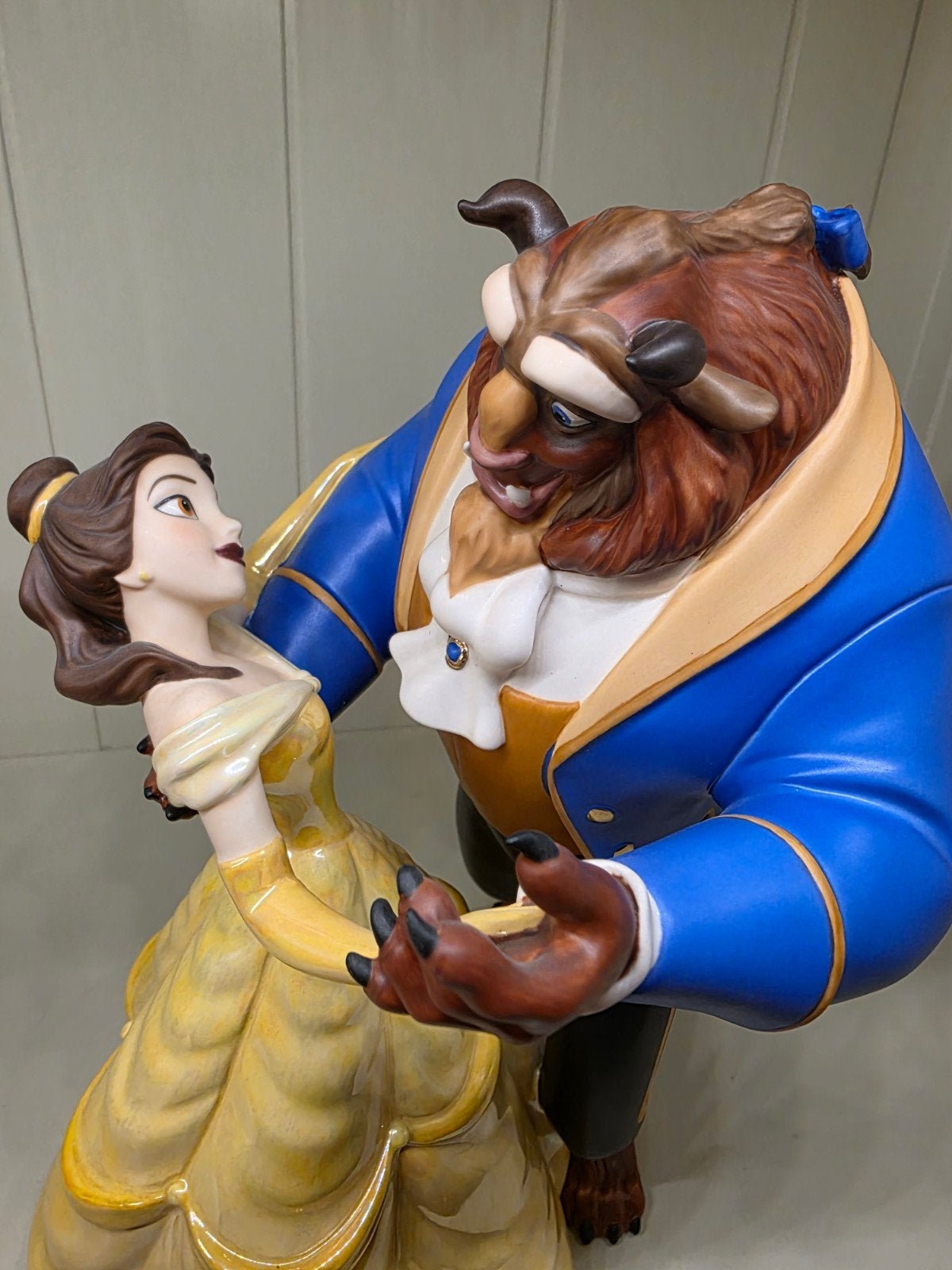 WDCC Beauty and the Beast, Ophalen of Verzenden, Assepoester of Belle, Zo goed als nieuw, Beeldje of Figuurtje