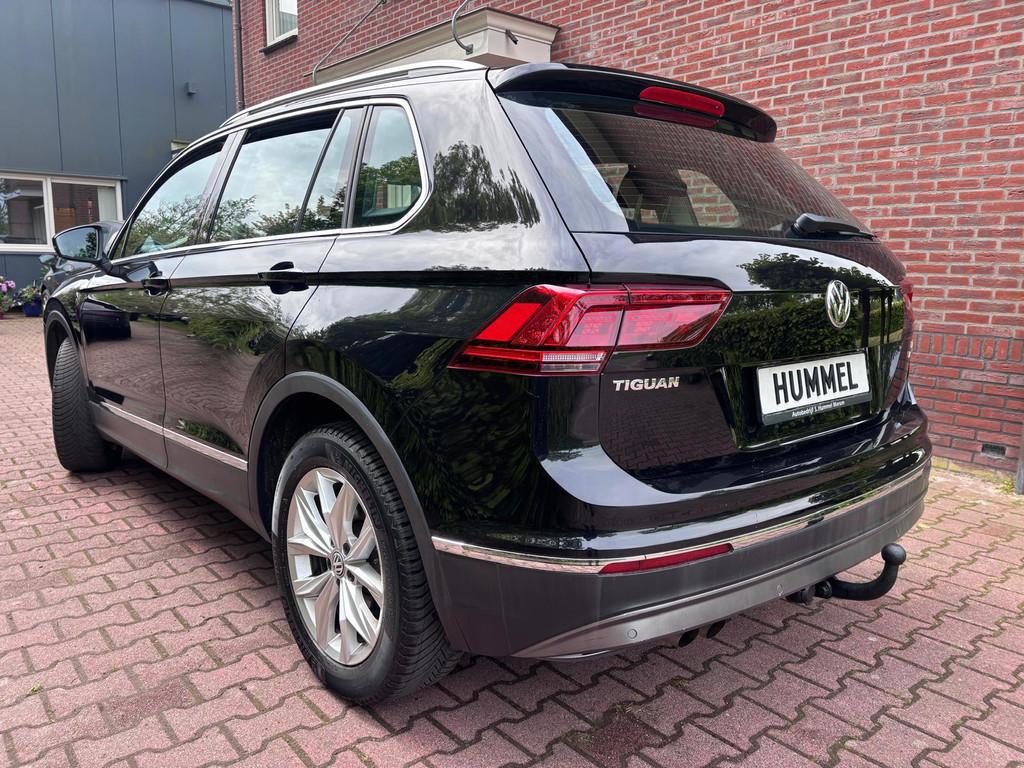 Volkswagen Tiguan 1.4 TSI 4Motion Highline!, Auto's, Volkswagen, Automaat, Stof, Zwart, 4 cilinders