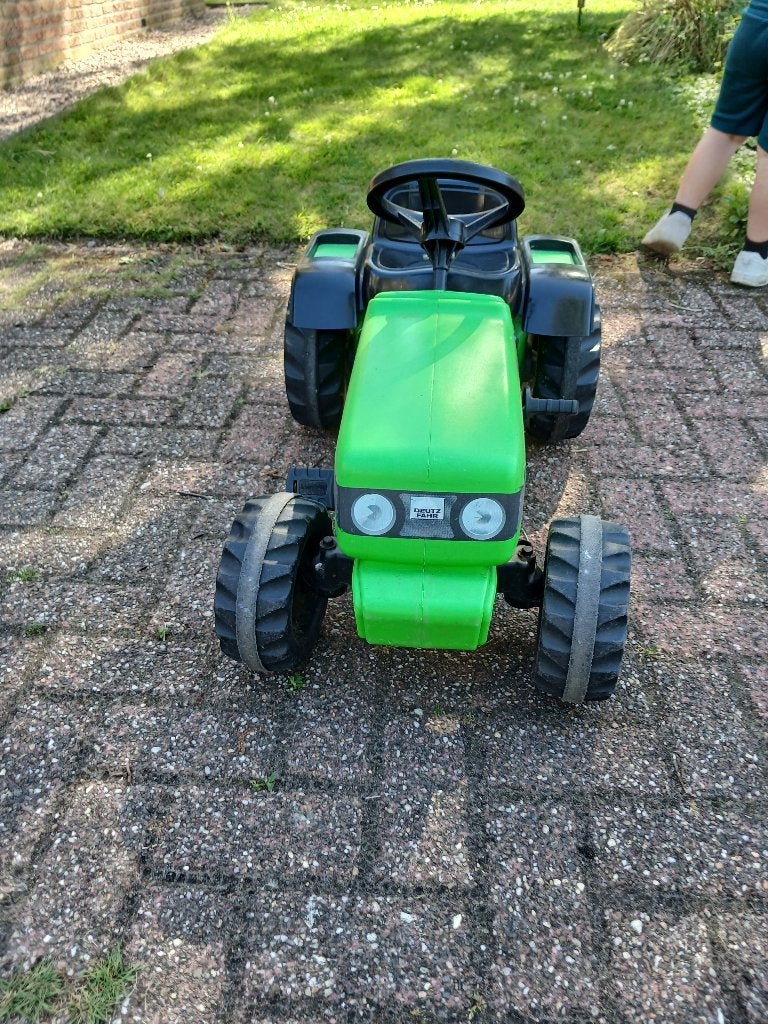 Speelgoedtractor, Ophalen, Gebruikt
