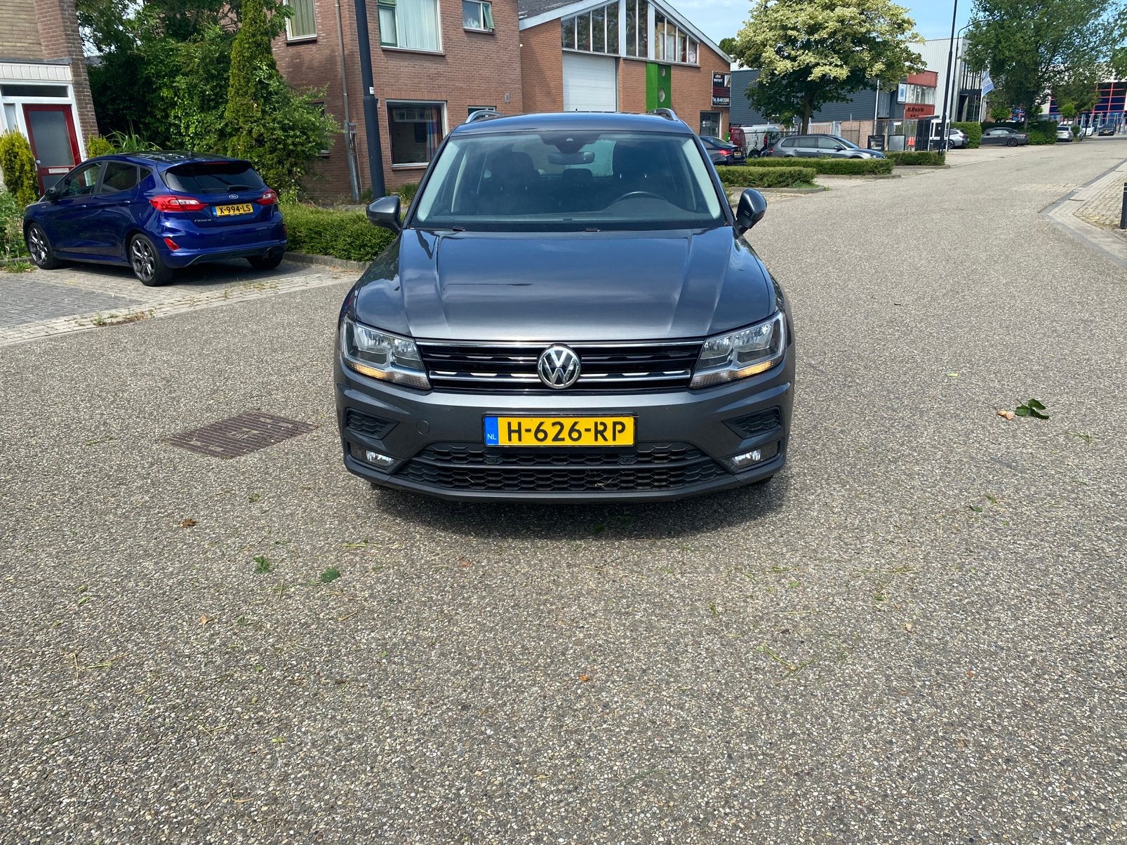 Volkswagen Tiguan 2.0 TDI 150pk DSG 2020 Grijs, Auto's, Volkswagen, 4 cilinders, Origineel Nederlands, Bedrijf, Diesel