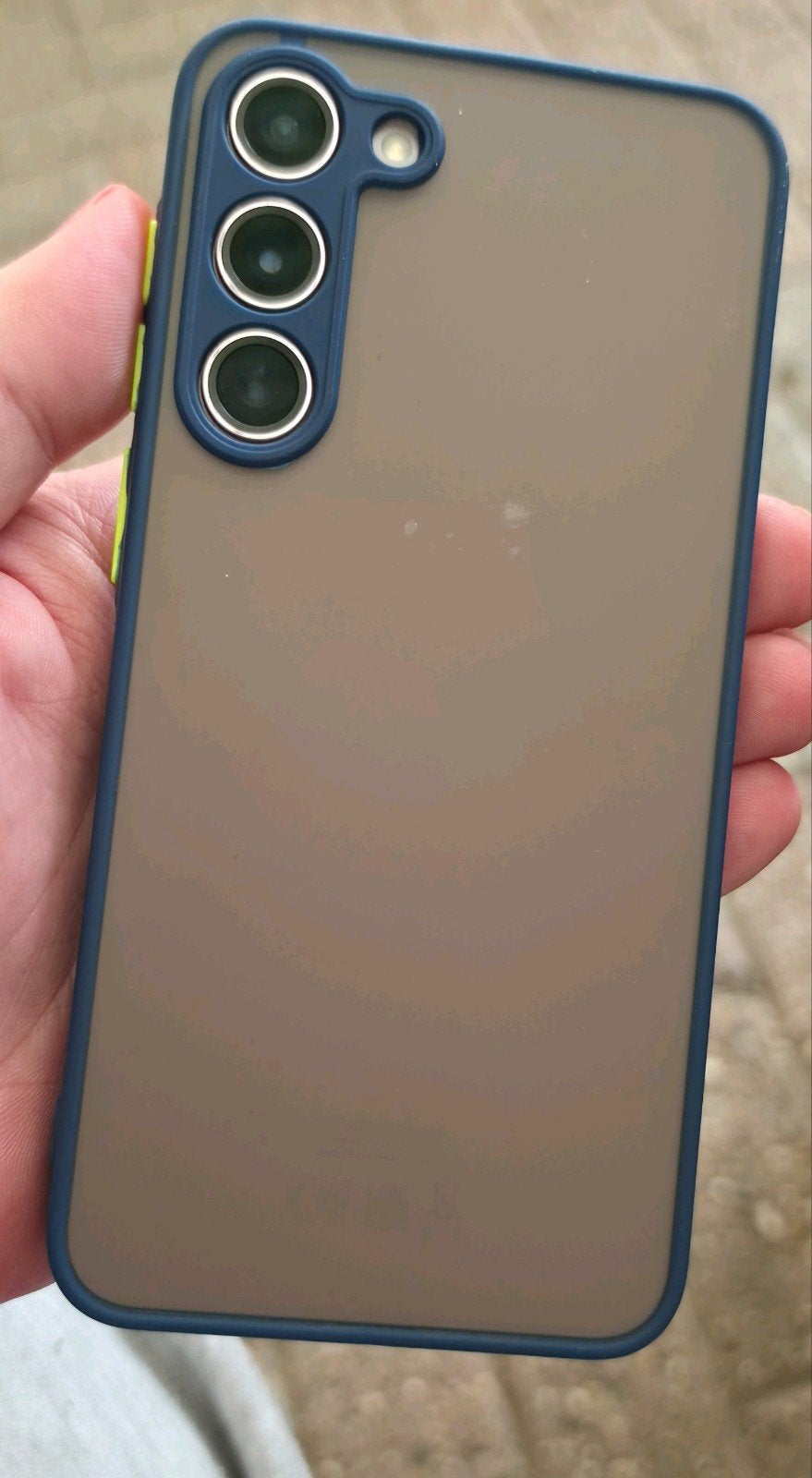 Foto 4 van te koop/ruil Samsung S23+ 512GB met barstje,