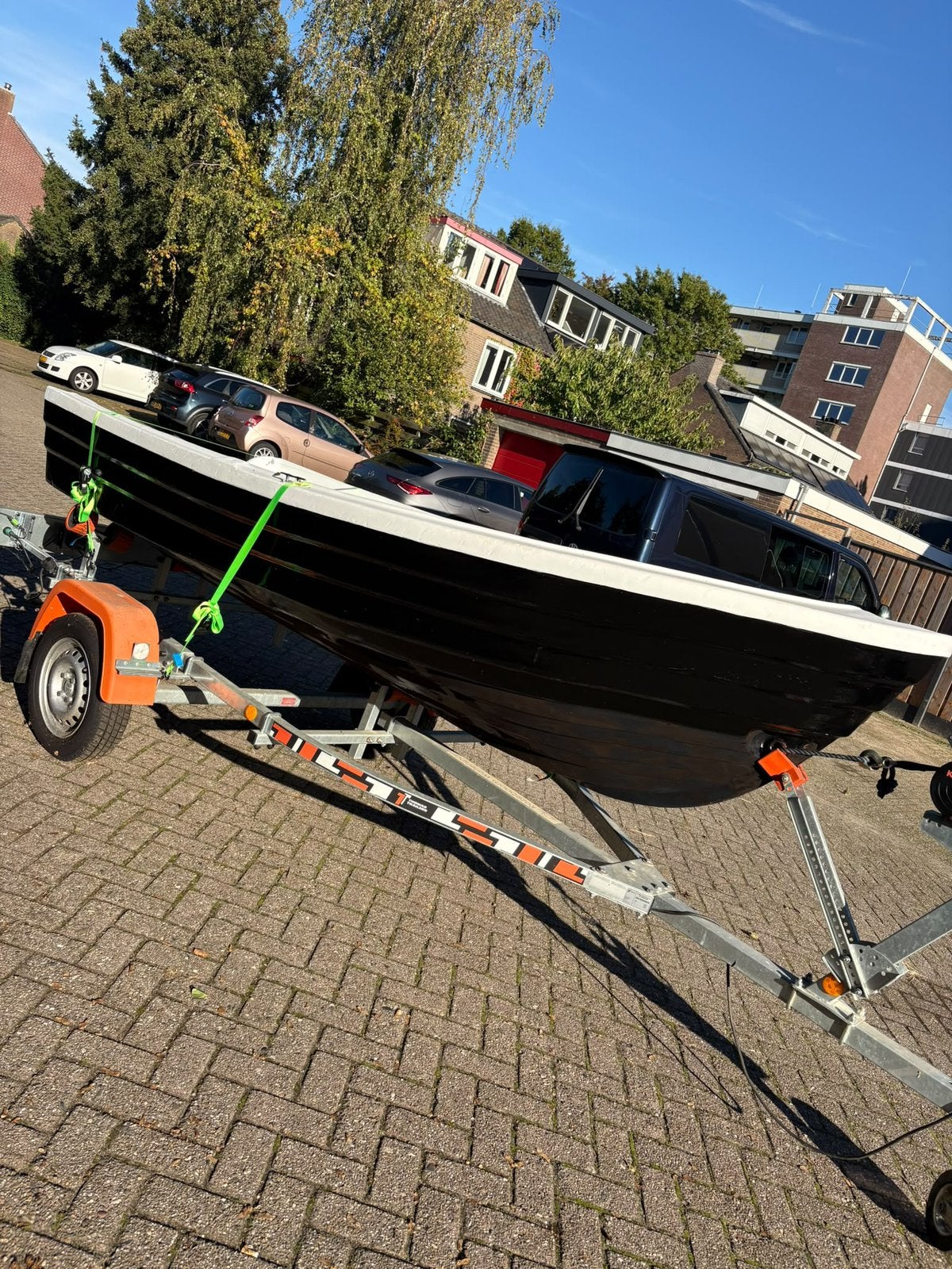 Plezierboot met trailer en motor, Watersport en Boten, Gebruikt, Buitenboordmotor, 5 pk, Trailer