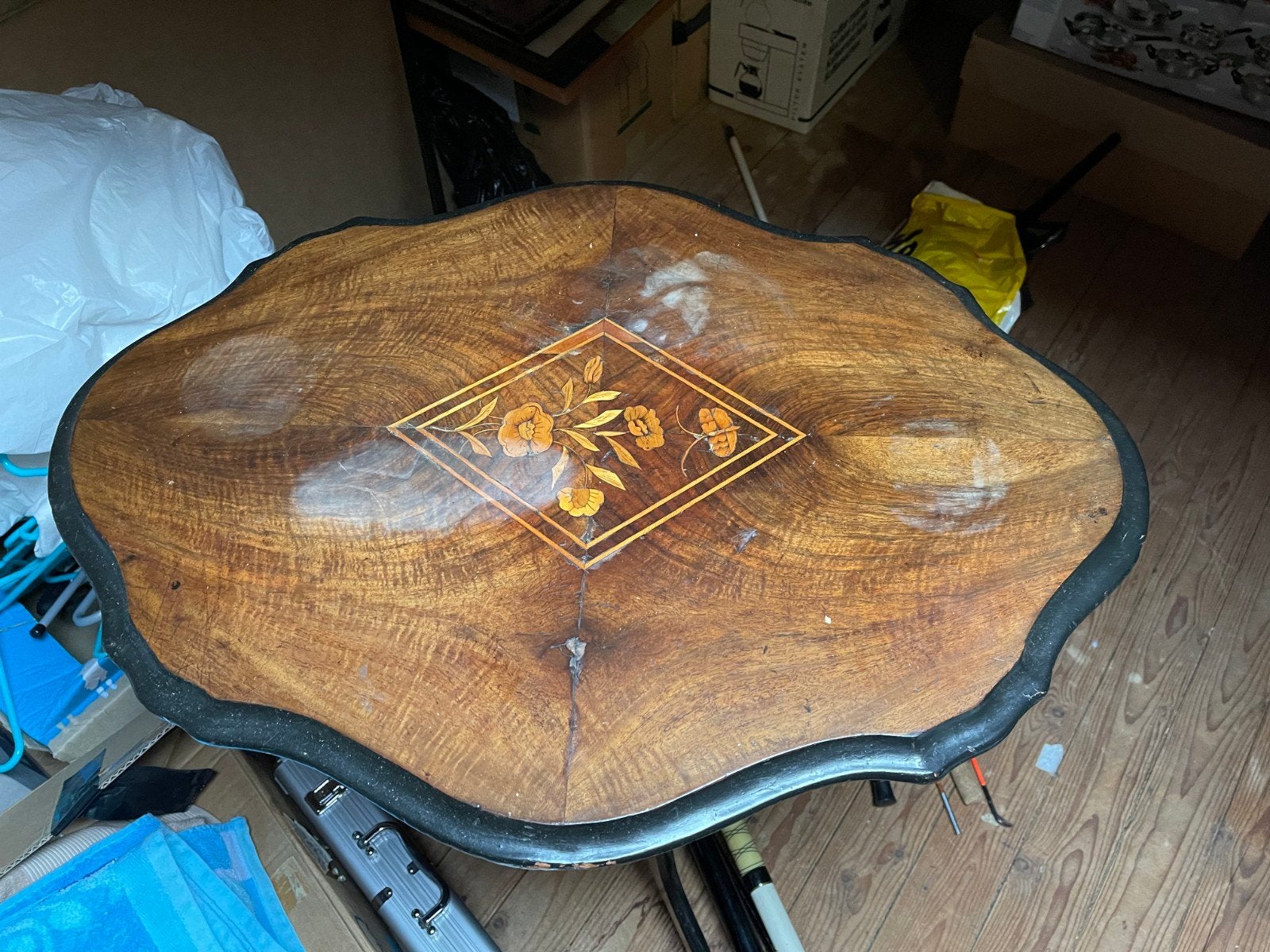 Bijzettafel 75cm hoog antiek vintage kersenhout?, Ophalen