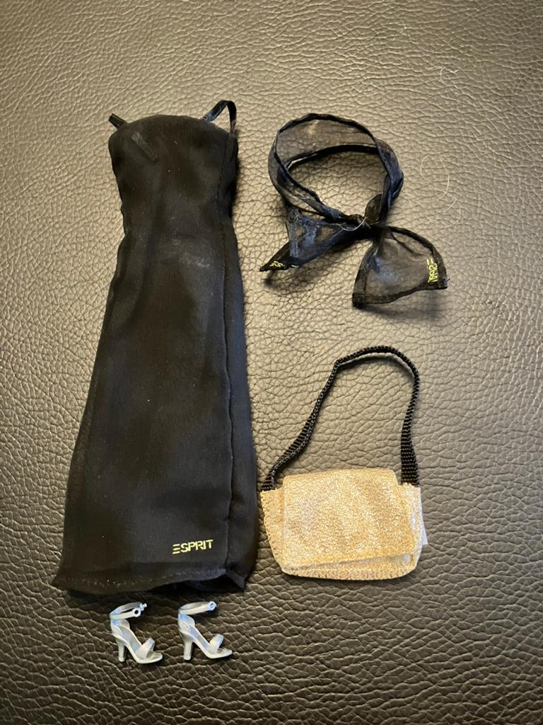 Esprit Barbie Kleding Set: Jurk, Tas, Sjaal, Schoenen, Ophalen of Verzenden, Gebruikt, Barbie