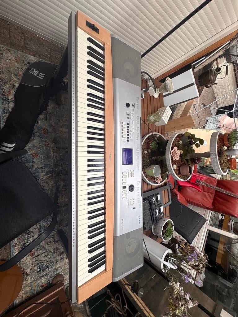 ≥ Vind yamaha dgx 620 op Marktplaats - juni 2026