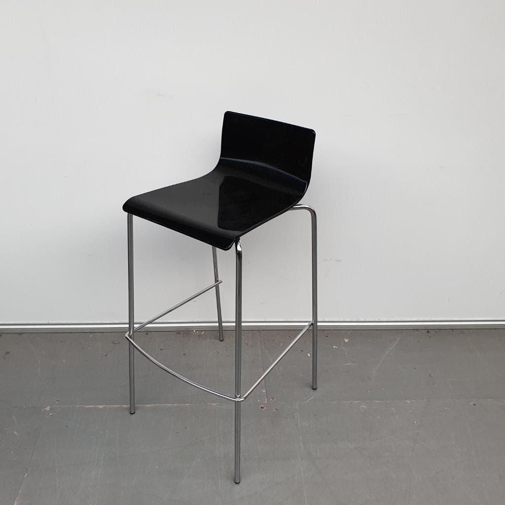 Partij Sintesi zwarte kunststof barkrukken, Ophalen, Kunststof, 60 tot 90 cm, Gebruikt