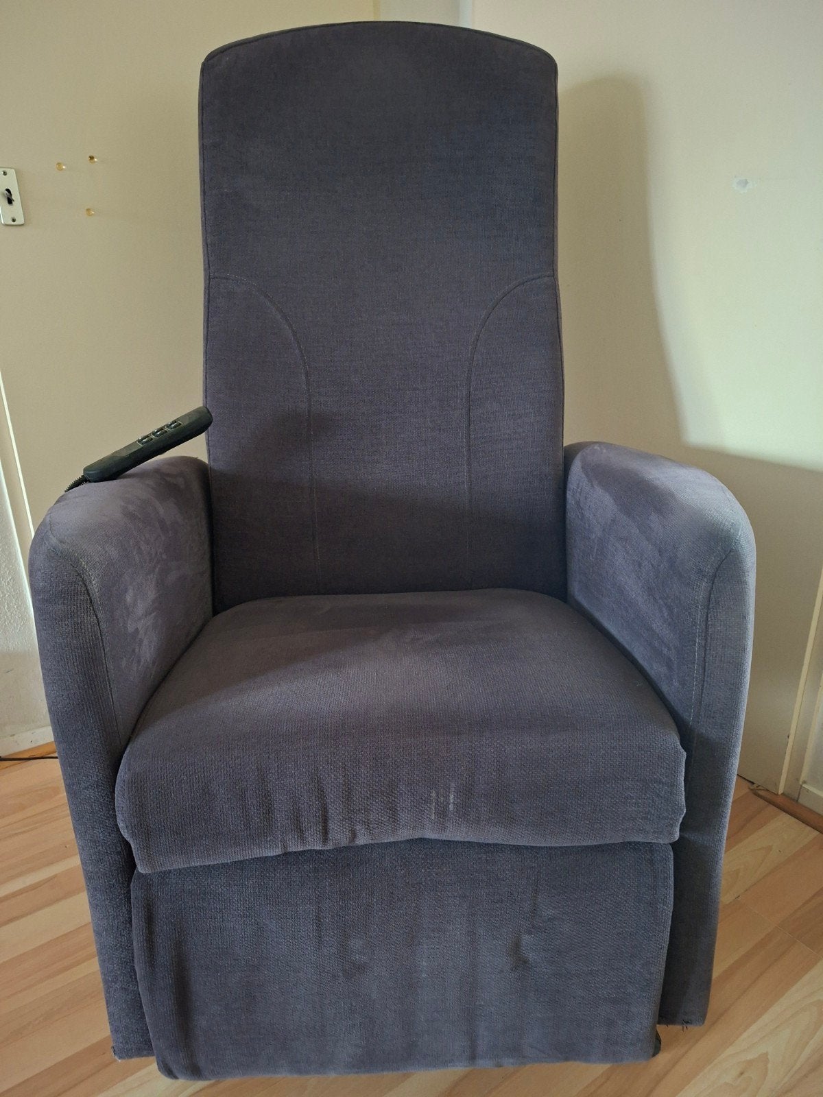 Sta op stoel, Huis en Inrichting, Stoelen, Ophalen, Modern, Comfortabel, Gebruikt, Eén
