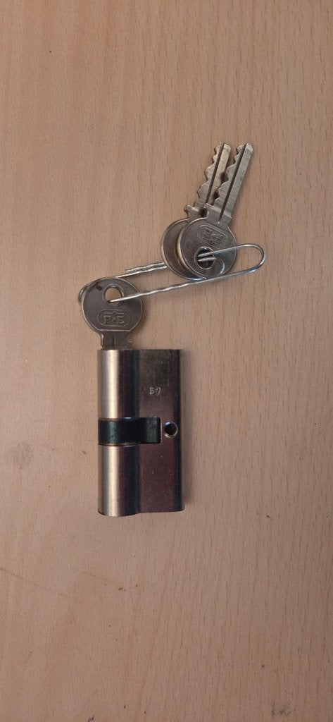 CES Cilinderslot  (incl. 3 sleutels), Doe-het-zelf en Verbouw, Ophalen of Verzenden, Gebruikt, Rvs, Slot