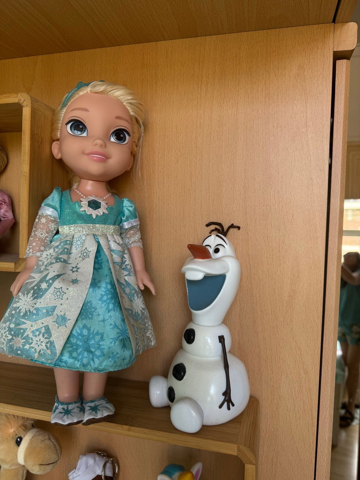 Zingende Elsa pop met lichtjes en Olaf, Ophalen of Verzenden, Gebruikt, Overige typen