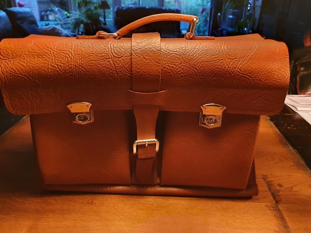 Vintage leraren tas, schooltas., Gebruikt, Bruin, Rugtas, Ophalen of Verzenden