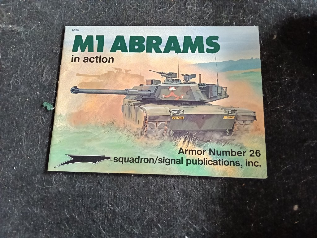 M1 Abrams in action, Ophalen of Verzenden, 1945 tot heden, Gelezen, Landmacht